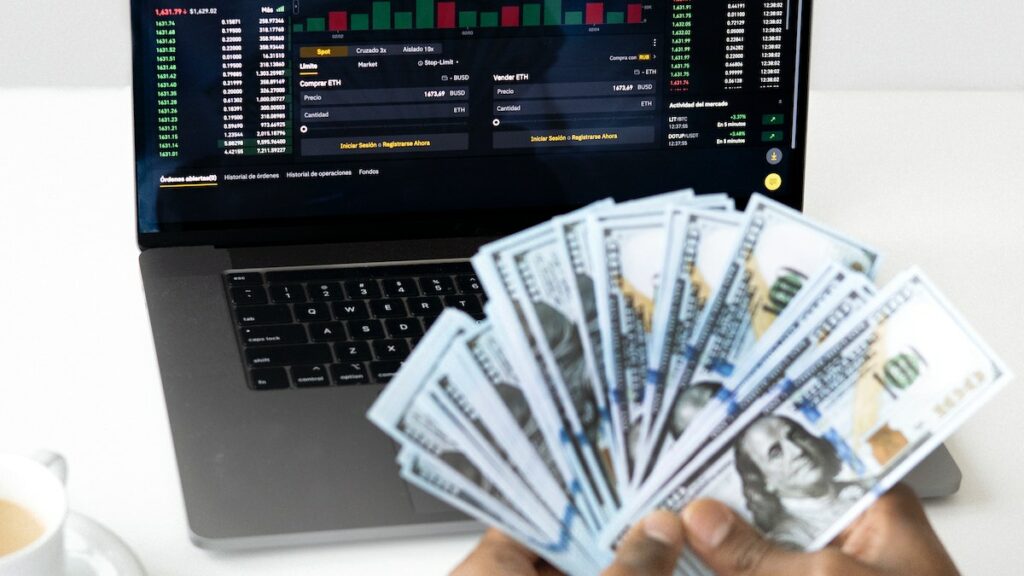 أفضل محفظة استثمارية في الإمارات