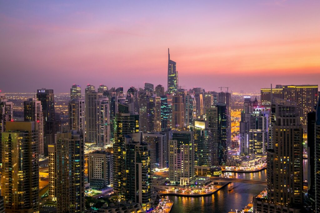 معلومات عن دبي